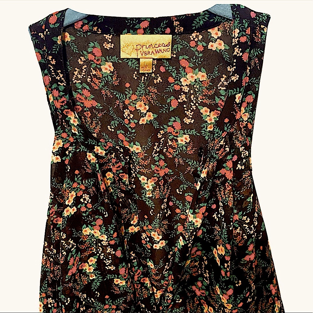 Black Women’s dress shirt • Princess Vera Wang Black Floral